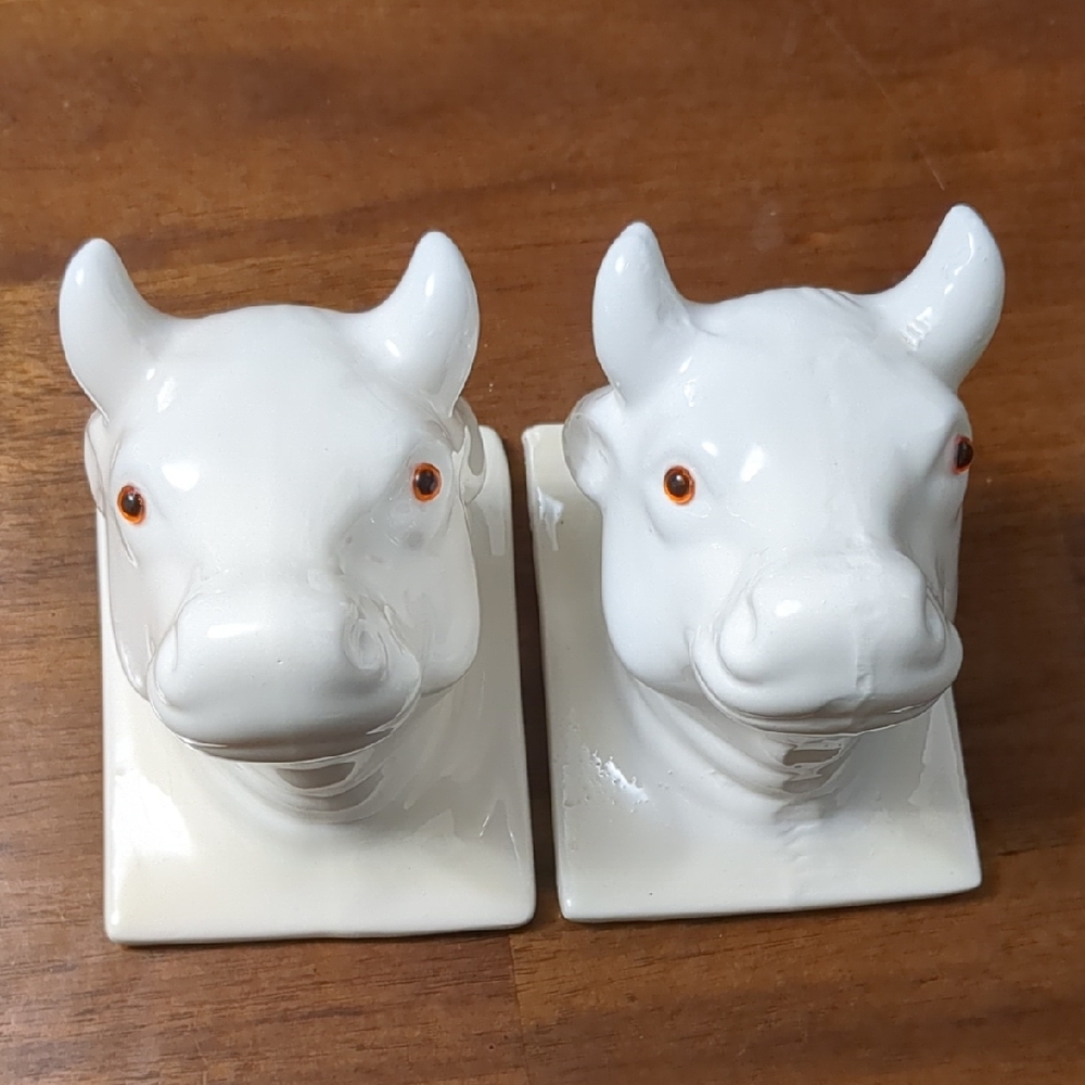 Ceramic Bull/Cow Head Wall Hangers